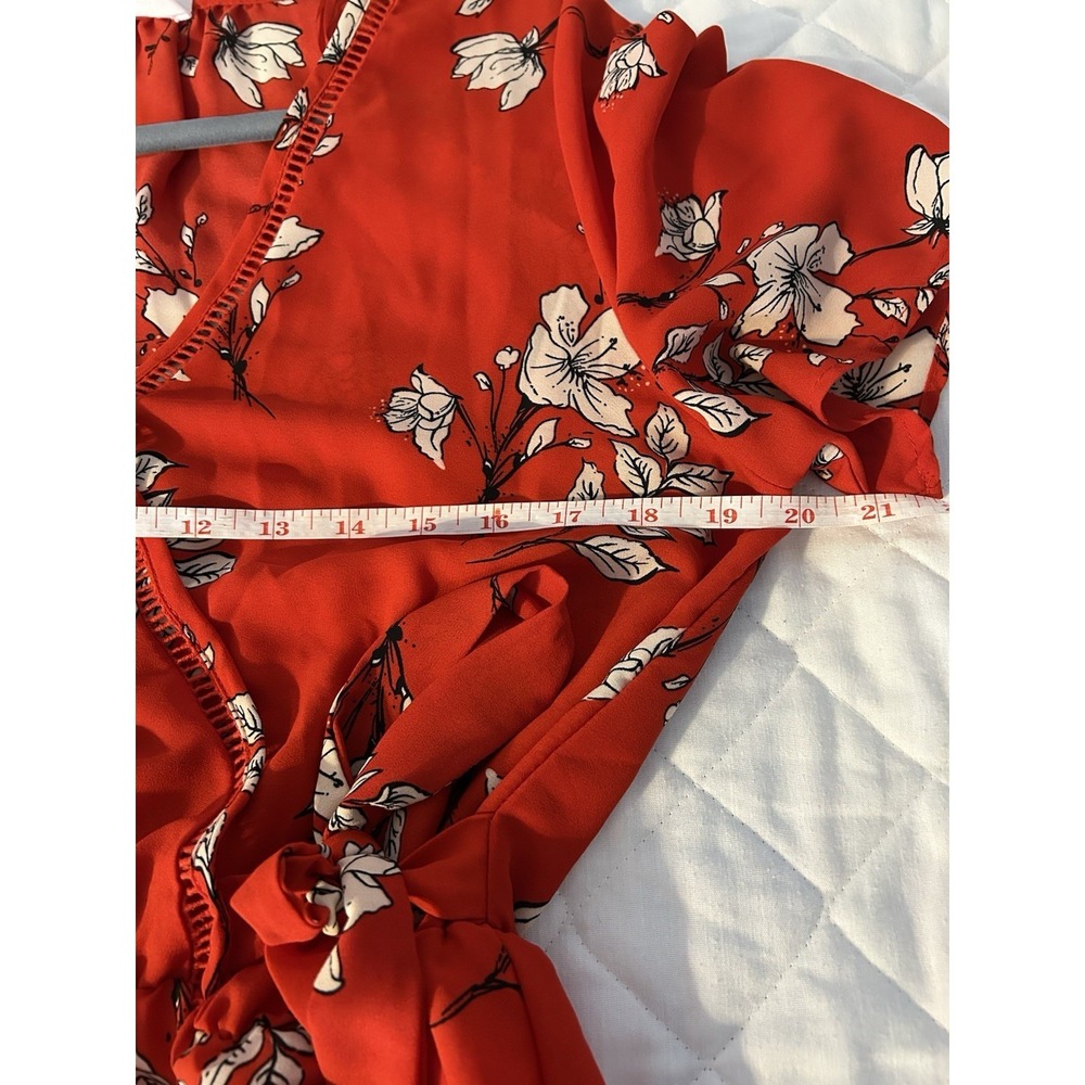 Sienna Sky Red Floral Wrap Dress L Boho Cottagecore Romantic V-Neck Mini Flutter - Picture 9 of 10